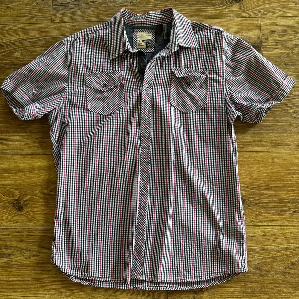💗 No Excess Men's Plaid Button-Down Shirt 💗